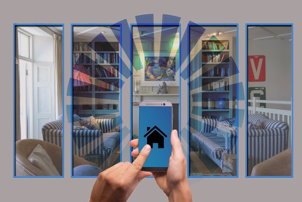 image of a eco-friendly smart home 