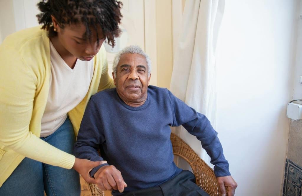 Community support is needed for Healthy Aging at Home