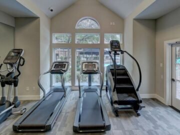 Real Estate Agents: How to Leverage Fitness Features in Your Listings