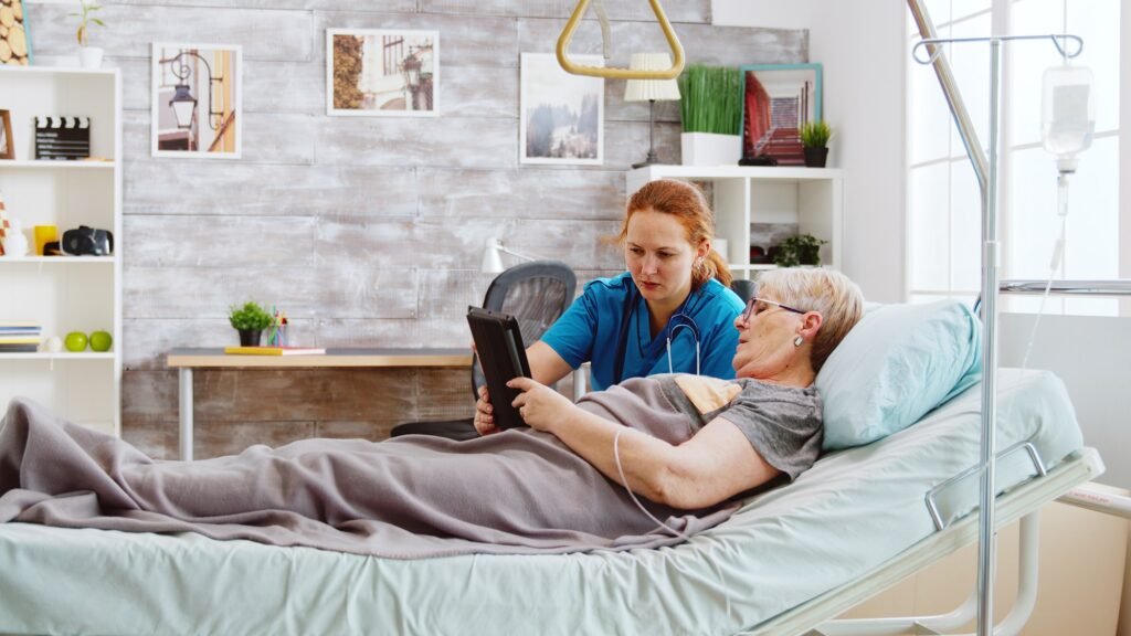 nurse helps women with chronic illness