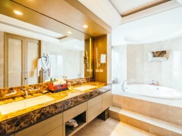 Why Luxury Homebuyers Want Designer Closets, Spa Bathrooms, and Beauty Spaces